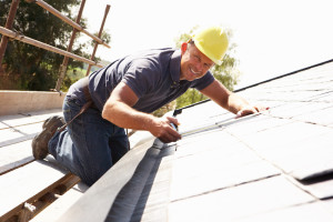 How to Avoid Being Ripped Off by a Roofing Contractor | Armor Roofing